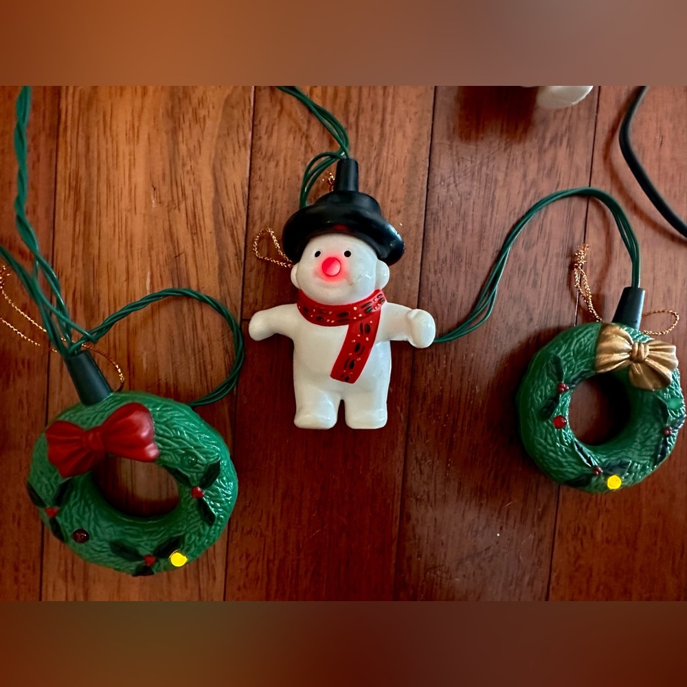 Blowmold Christmas String LED Lights Snowmen Wreaths Flashing Lights Noses GE - Picture 5 of 9
